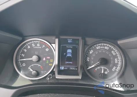 2021 Toyota Tacoma Double Cab/Sr5/Trd Sport/Trd Off Road z USA, uszkodzony, nr VIN 3TMDZ5BN4MM100506